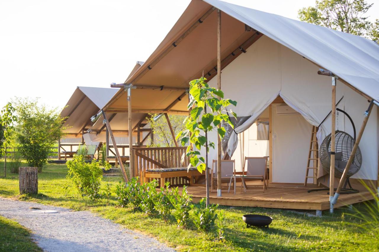 Glamping Kolpa Resort Gradac Exterior foto