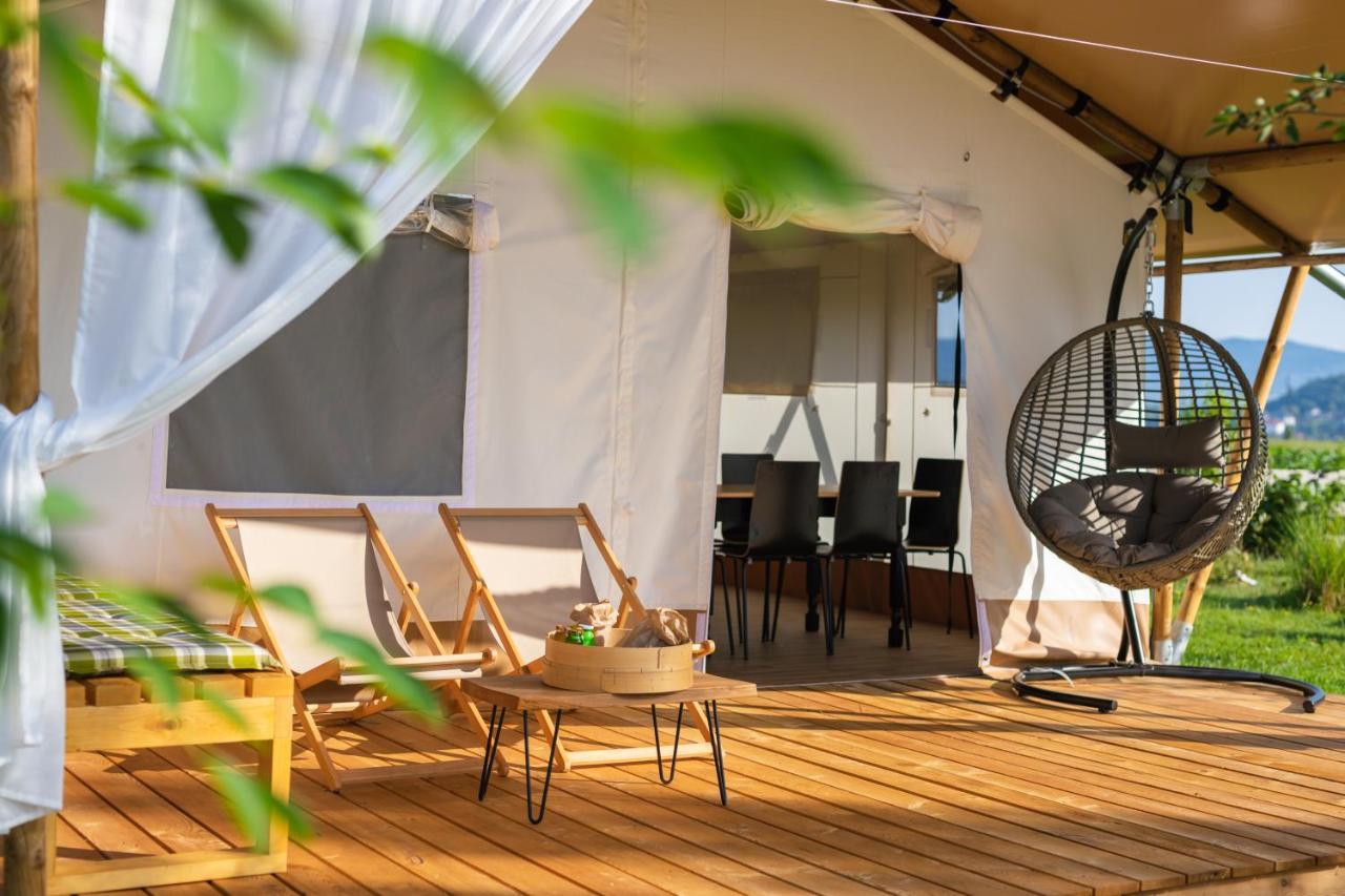 Glamping Kolpa Resort Gradac Exterior foto